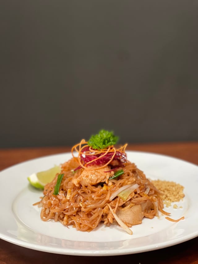 Pad Thai Lunch Special.